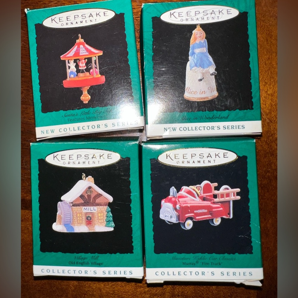 Keepsake New Miniature Ornaments Collectors Series